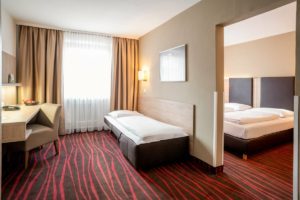 Dreibettzimmer im Hotel Euopäischer Hof München Hotelzimmer im Zentrum Münchens: Dreibettzimmer zentral in Münchens Innenstadt am Hauptbahnhof | Hotel Eurropäischer Hof München